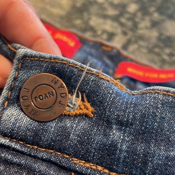 NYDJ Women’s jeans sz 14 - Picture 6 of 7